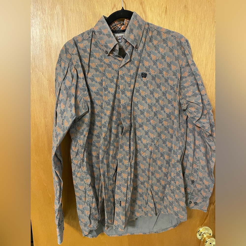 Hard to find honeycomb men’s cinch shirt